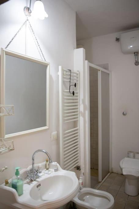 Elegant Apartment Outside Ztl & 10Min From Center Флоренция Экстерьер фото
