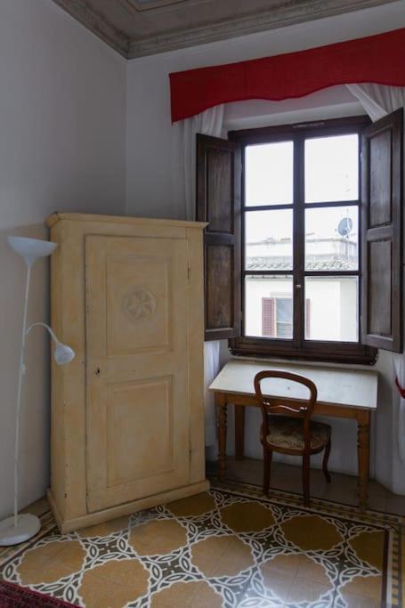 Elegant Apartment Outside Ztl & 10Min From Center Флоренция Экстерьер фото